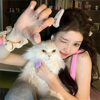 绿草如阴